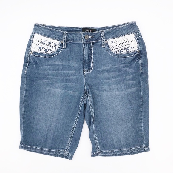 Earl Jeans Pants - Earl Jeans Lace Crochet Pocket Jean Bermuda Shorts